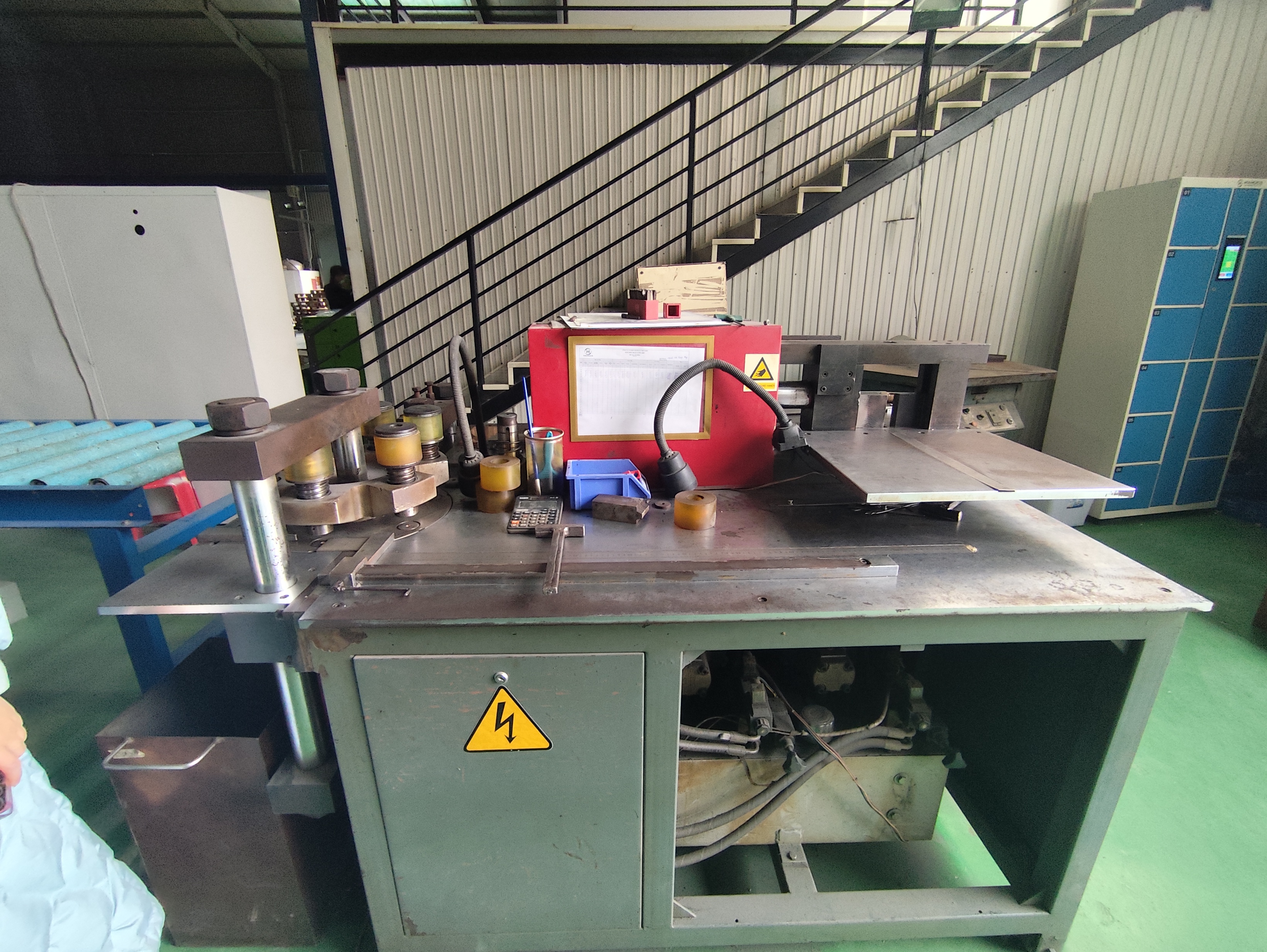 Punching machine (3).jpg